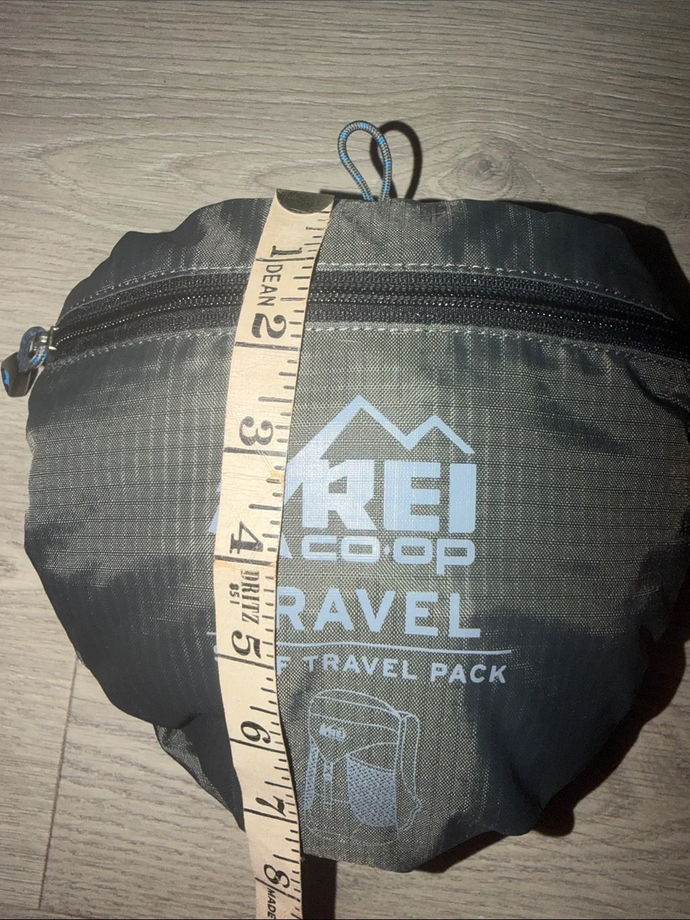 REI Gray Stuff Travel Pack – Packable Men’s Daypack